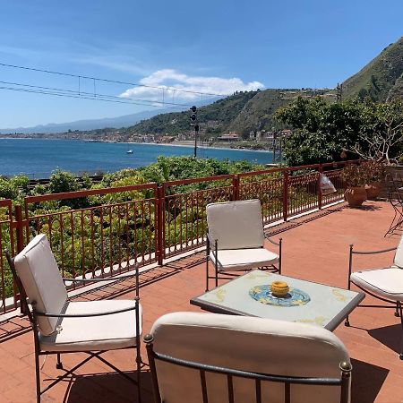 Taormina Holiday Apartment Exterior photo